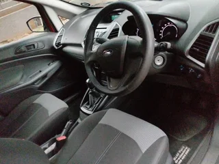 2017 FORD ECOSPORT 1.5 MANUAL TRANSMISSION IN EXCELLENT CONDITION WITH SERVICE BOOK AND SPARE KEYS