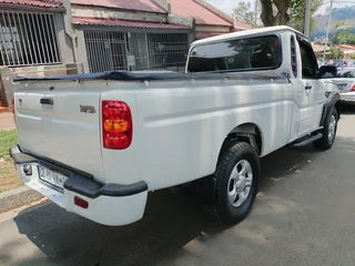 2022 MAHINDRA PICKUP 2.2 DIESEL MANUAL TRANSMISSION IN EXCELLENT CONDITION WITH SERVICE BOOK