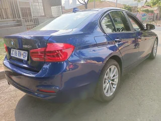 2015 BMW 320I F30 AUTOMATIC TRANSMISSION IN EXCELLENT CONDITION WITH SUN ROOF