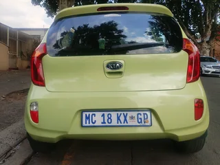 2011 KIA PICANTO 1.1 MANUAL TRANSMISSION IN EXCELLENT CONDITION WITH FULL SERVICE HISTORY