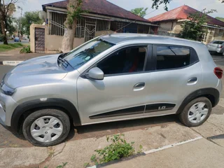 2022 RENAULT KWID 1.0 MANUAL TRANSMISSION IN EXCELLENT CONDITION