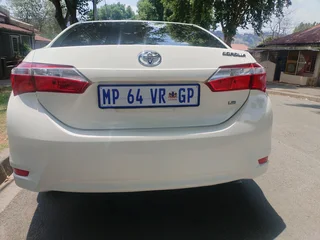 2023 TOYOTA COROLLA QUEST 1.8 MANUAL TRANSMISSION IN EXCELLENT CONDITION