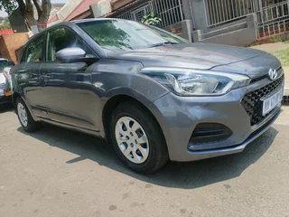 2018 HYUNDAI I20 MANUAL TRANSMISSION 1.2 IN EXCELLENT CONDITION