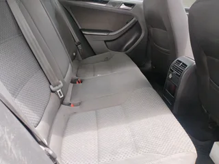 2013 VOLKSWAGEN JETTA 6 TSI 1.6 COMFORTLINE AUTOMATIC TRANSMISSION IN EXCELLENT CONDITION, SUN ROOF