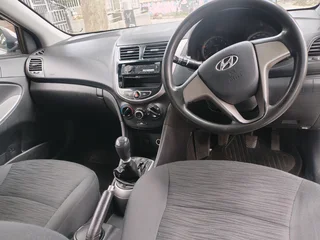 2019 HYUNDAI ACCENT 1.6 MANUAL TRANSMISSION IN EXCELLENT CONDITION