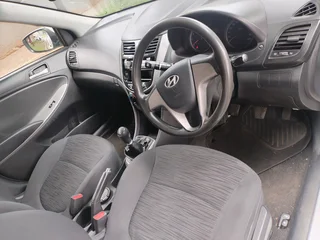 2019 HYUNDAI ACCENT 1.6 MANUAL TRANSMISSION IN EXCELLENT CONDITION