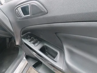 2020 FORD ECOSPORT 1.0 MANUAL TRANSMISSION IN EXCELLENT CONDITION WITH FULL SERVICE HISTORY