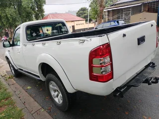 2008 FORD RANGER 3.0 SINGLE CAB MANUAL TRANSMISSION IN EXCELLENT CONDITION