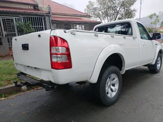2008 FORD RANGER 3.0 SINGLE CAB MANUAL TRANSMISSION IN EXCELLENT CONDITION