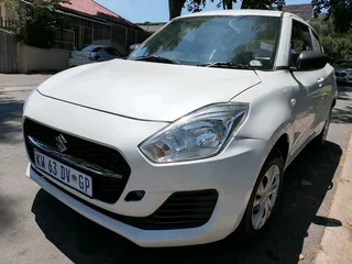 2022 SUZUKI SWIFT 1.2 MANUAL TRANSMISSION IN EXCELLENT CONDITION