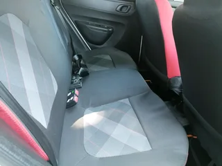 2022 RENAULT KWID 1.0 AUTOMATIC TRANSMISSION WITH SERVICE BOOK