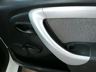 2013 NISSAN NP200 BAKKIE 1.6 MANUAL TRANSMISSION IN EXCELLENT CONDITION