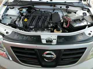 2013 NISSAN NP200 BAKKIE 1.6 MANUAL TRANSMISSION IN EXCELLENT CONDITION