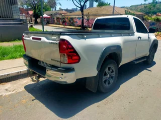 2020 TOYOTA HILUX SINGLE CAB 2.4 GD6 MANUAL TRANSMISSION IN EXCELLENT CONDITION 4X2