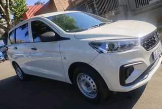 2024 SUZUKI ERTIGA 1.5 MANUAL TRANSMISSION IN EXCELLENT CONDITION WITH SERVICE BOOK