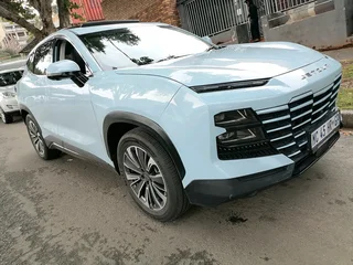 2025 JETOUR DASHING 1.5 T AUTOMATIC TRANSMISSION IN EXCELLENT CONDITION WITH SUN ROOF