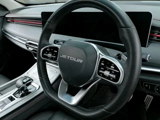 2025 JETOUR DASHING 1.5 T AUTOMATIC TRANSMISSION IN EXCELLENT CONDITION WITH SUN ROOF