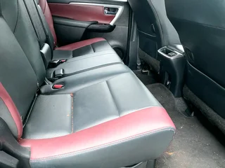 2024 TOYOTA FORTUNER 2.8 VX GD6 AUTOMATIC TRANSMISSION IN EXCELLENT CONDITION WITH SERVICE BOOK