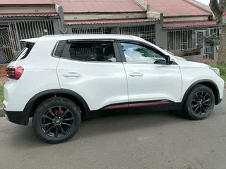 2022 CHERRY TIGGO 1.5 TURBO AUTOMATIC TRANSMISSION IN EXCELLENT CONDITION WITH SUN ROOF