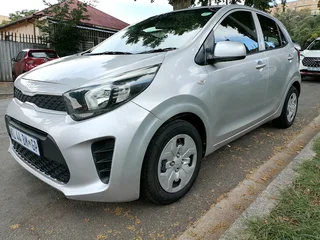 2022 KIA PICANTO 1.2 MANUAL TRANSMISSION IN EXCELLENT CONDITION WITH REVERSE CAMERA AND SENSORS