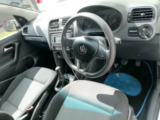 2019 VOLKSWAGEN POLO 6 SEDAN 1.4 COMFORTLINE MANUAL TRANSMISSION IN EXCELLENT CONDITION