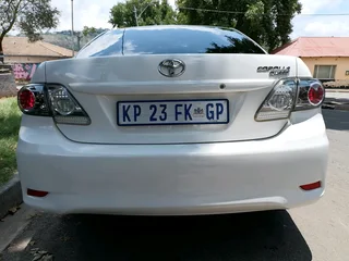 2018 TOYOTA COROLLA QUEST 1.6 MANUAL TRANSMISSION IN EXCELLENT CONDITION WITH FULL SERVICE HISTORY