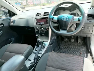 2018 TOYOTA COROLLA QUEST 1.6 MANUAL TRANSMISSION IN EXCELLENT CONDITION WITH FULL SERVICE HISTORY
