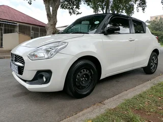 2023 SUZUKI SWIFT 1.2 AUTOMATIC TRANSMISSION IN EXCELLENT CONDITION