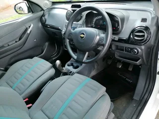 2015 CHEVROLET UTILITY BAKKIE 1.8 SPORT MANUAL TRANSMISSION IN EXCELLENT CONDITION