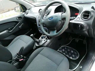 2014 FORD FIGO 1.4 MANUAL TRANSMISSION IN EXCELLENT CONDITION