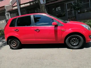 2011 Ford Fiesta 1.4 Manual Transmission In Excellent Condition