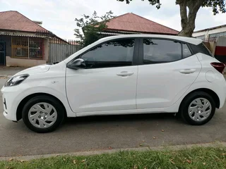 2023 HYUNDAI I10 GRAND 1.0 MANUAL TRANSMISSION IN EXCELLENT CONDITION