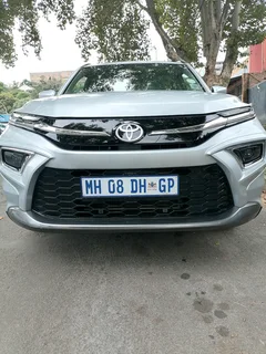 2025 Toyota Urban Cruiser 1.5 Xr Automatic Transmission In Excellent Condition With Service Book