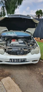 Mercedes-Benz W203 with A111 engine Stripping for spares