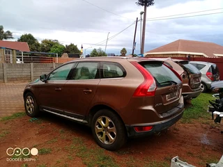 Volvo XC60 T6 3.0L Face lift.