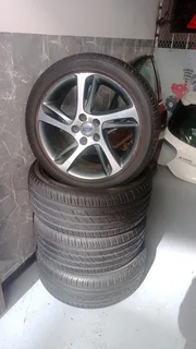 Volvo Rims and tyre