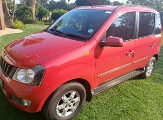 2017 Mahindra Quanto C8 2.2 Tdi M-Hawk