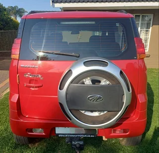 2017 Mahindra Quanto C8 2.2 Tdi M-Hawk