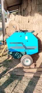 Mini round baler for sale