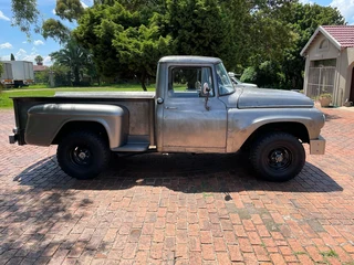 1967 International C908 (4by4).