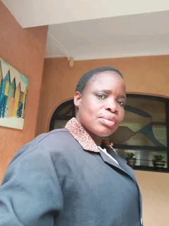 Reliable House Maid is looking for 2 days.