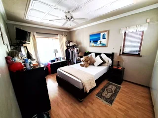 The Wolds - New Germany