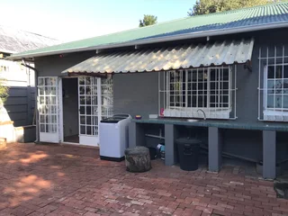 Girls Single room accommodation.