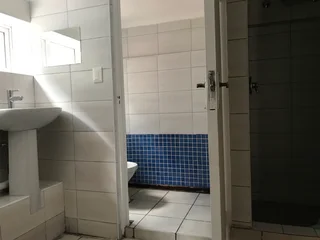 UJ Girls student commune