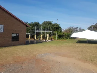 We clean stretch tents .... We hire stretch tents