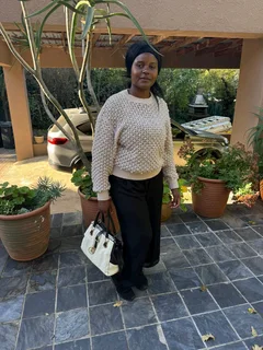 Domestic Lady In Honeydew