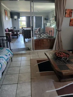2 Bedroom 2 Bathroom second level of house available to rent per night pp