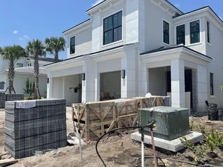 Building Contractors, Roofing services,