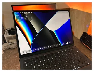 Apple MacBook Air 13" M4, 16GB Memory, 256GB Storage