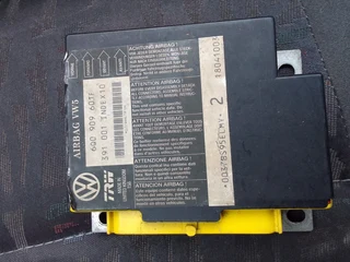 VW POLO FROM 2002 TO 2006 AIR BAG CONTROL UNIT FOR SALE.